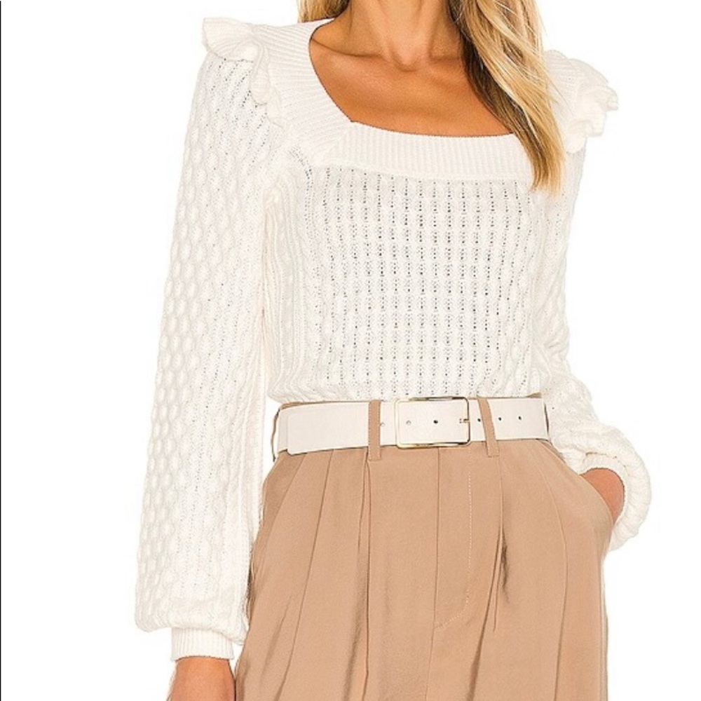 525 Ruffle Cable Pullover Sweater White Small - Picture 1 of 3